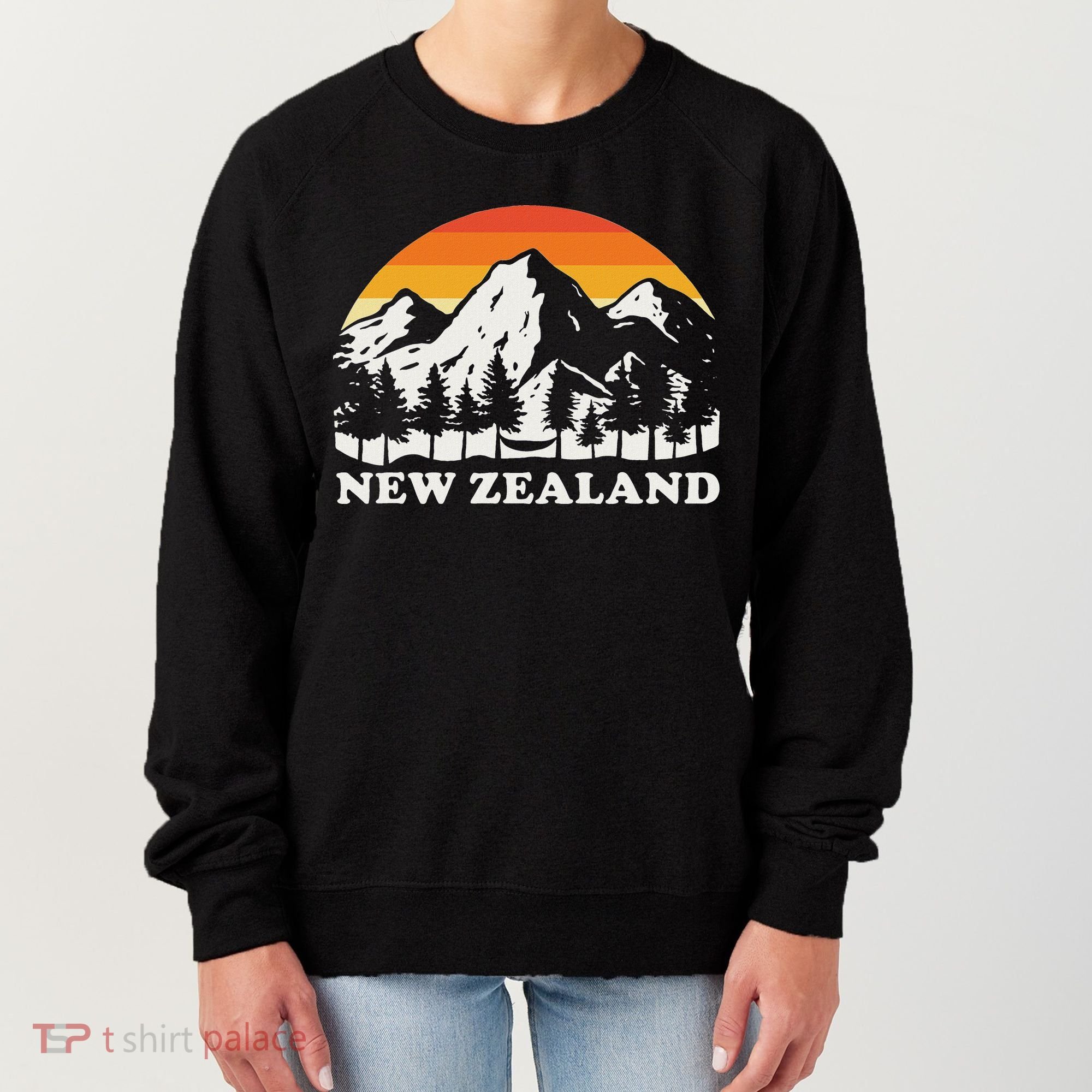 Retro Hiking Mountains New Zealand Women's Sweatshirt