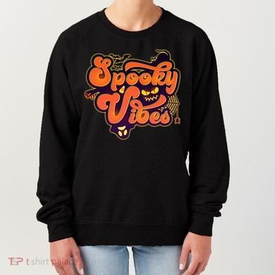 Retro Halloween Spooky Vibes Women's Sweatshirt