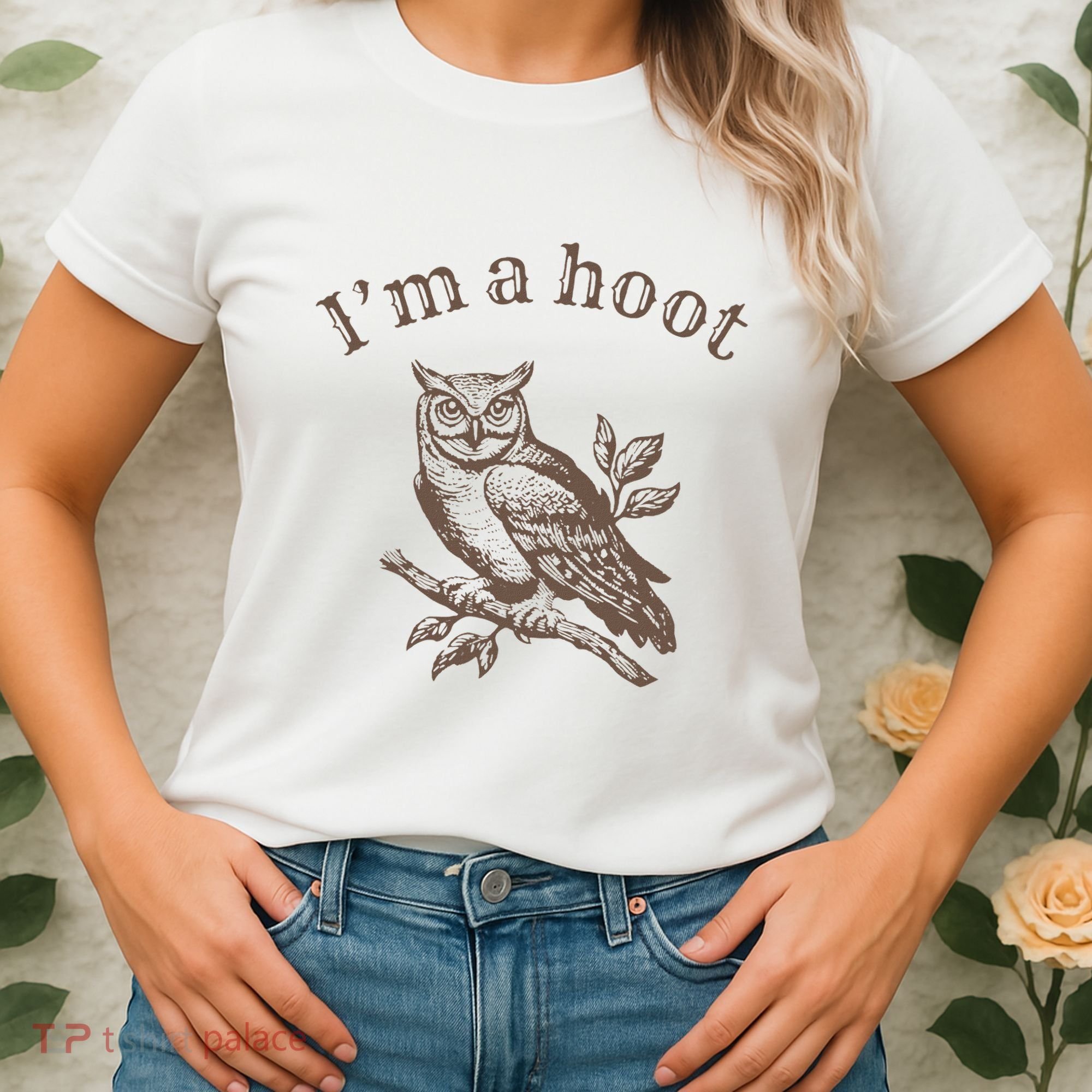 Retro IM A Hoot Owl Bird Pun Sarcastic Jokes Women Women's T-Shirt