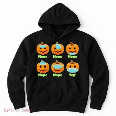 Right And Wrong Way To Wear Masks Pumpkins Hoodie