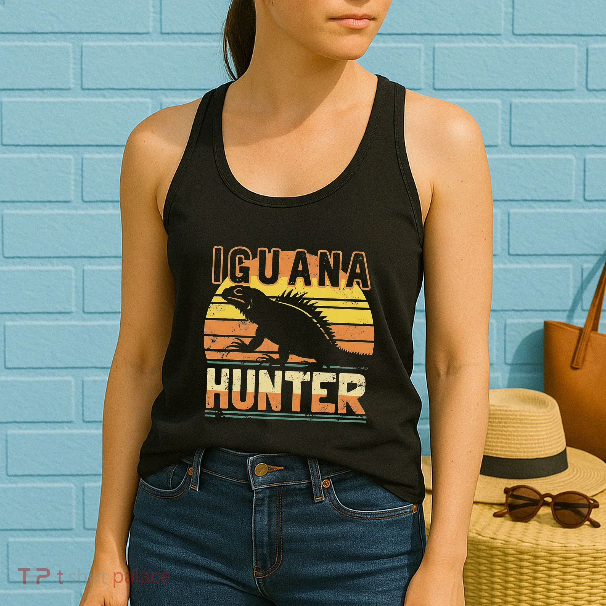 Retro Iguana Hunter Women's Tank Top