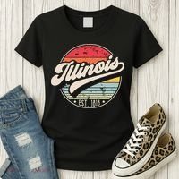 Retro Illinois Home State Il Cool 70s Style Sunset Women's T-Shirt thumb 3