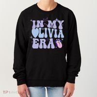 Retro In My Olivia Era Gift Women's Sweatshirt thumb 0