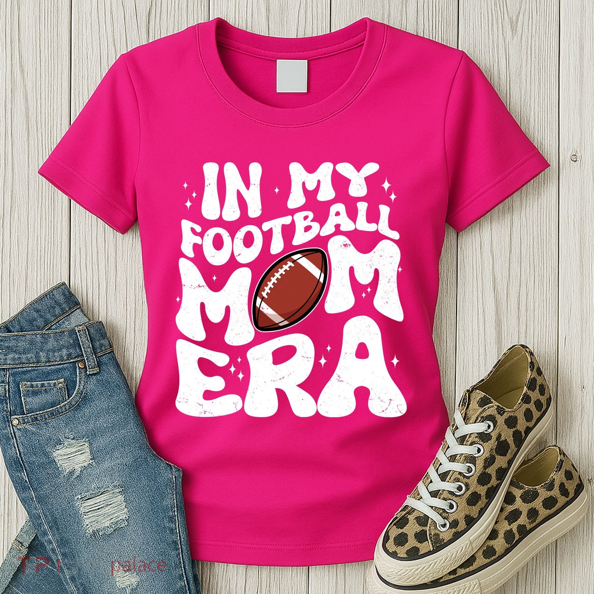 Retro In My Football Mom Era Women's T-Shirt