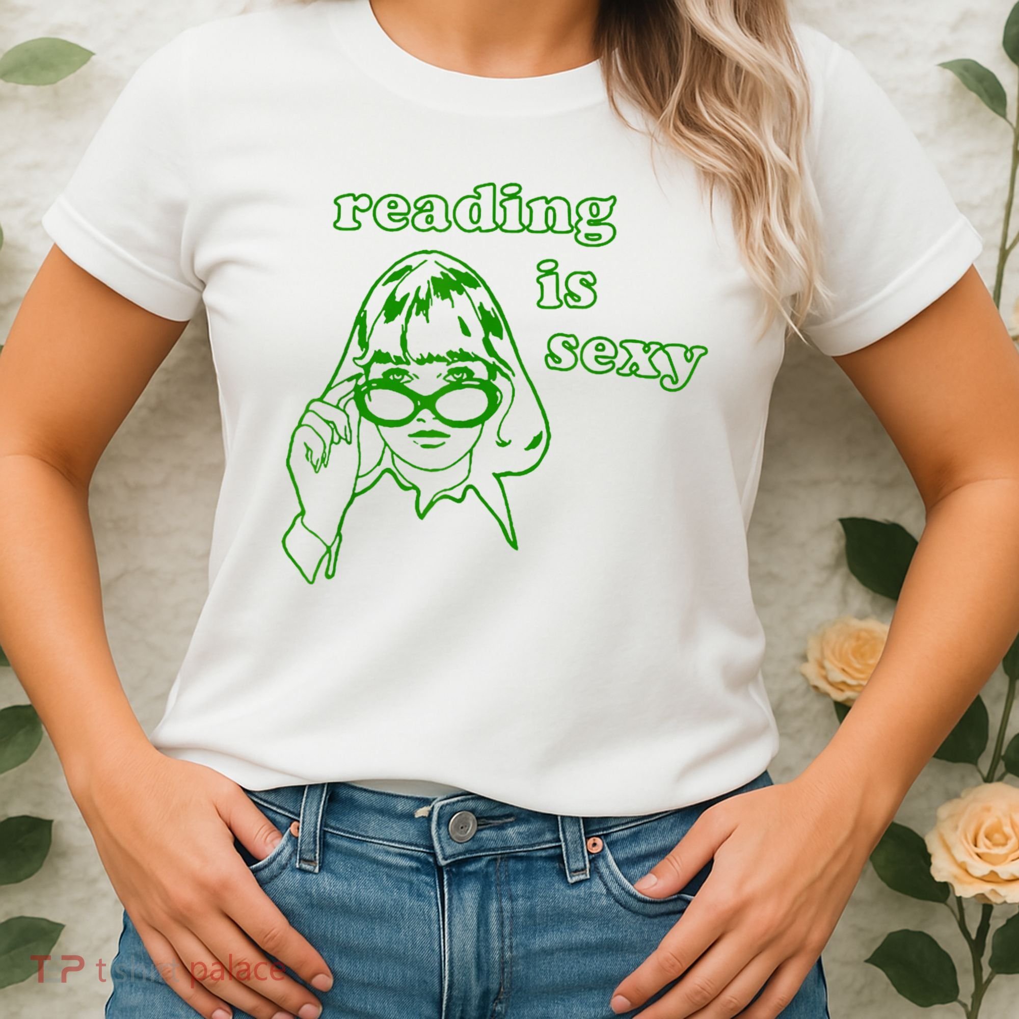 Reading Is Sexy Costume Library Women Bookworm Bookaholic Women's T-Shirt