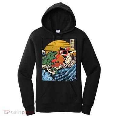 Retro Japanese Reptile Monster Vs Cat Monster Great Wave Women's Hoodie