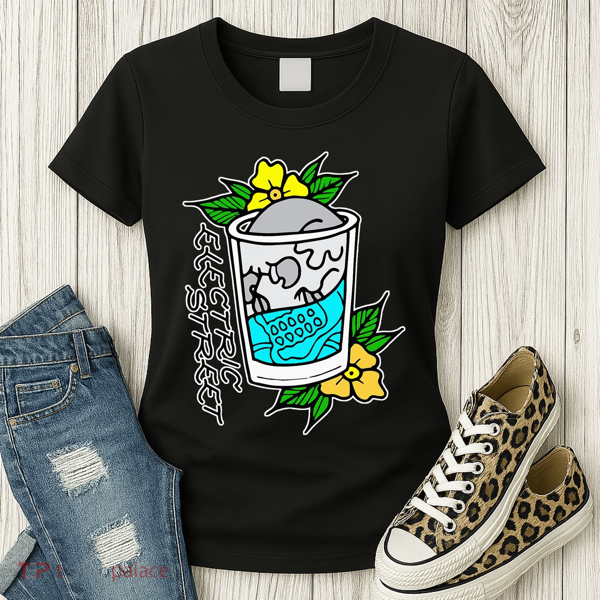 Refresh Kills American Traditional Tattoo Women's T-Shirt