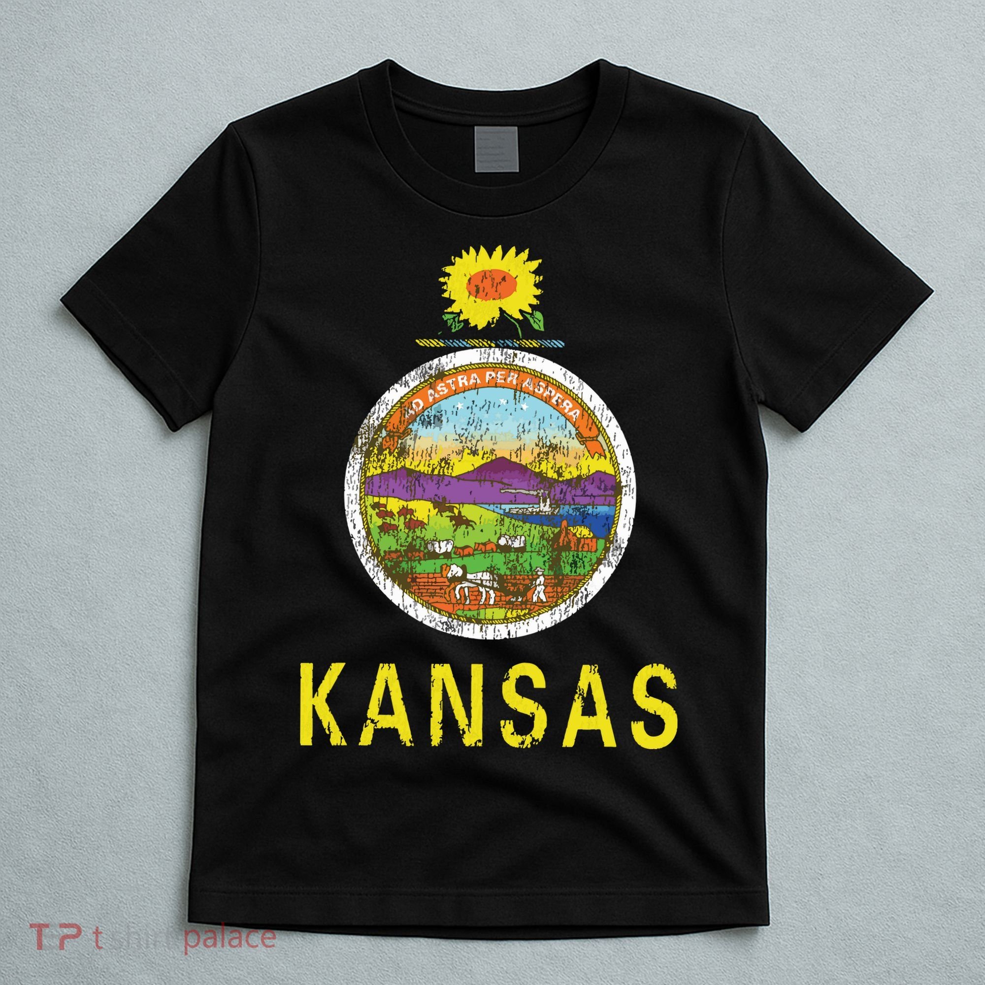 Retro Kansas Flag Vintage Ks Souvenir Gift T-Shirt