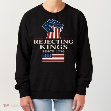 Rejecting Kings Since 1776 Hand Grip Design Women's Sweatshirt