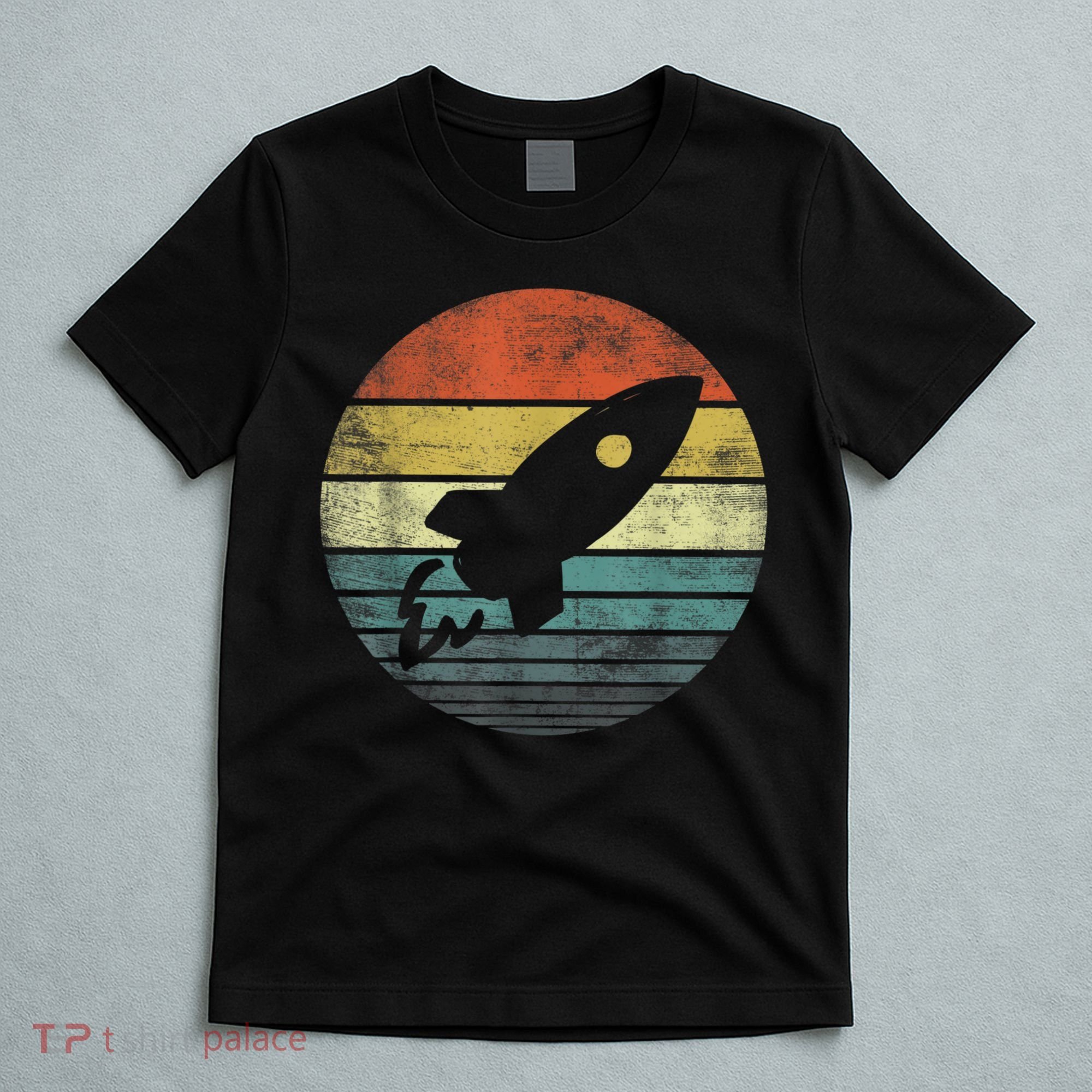 Rocket Launch Astronomy Funny Retro Rocket Space Ship T-Shirt