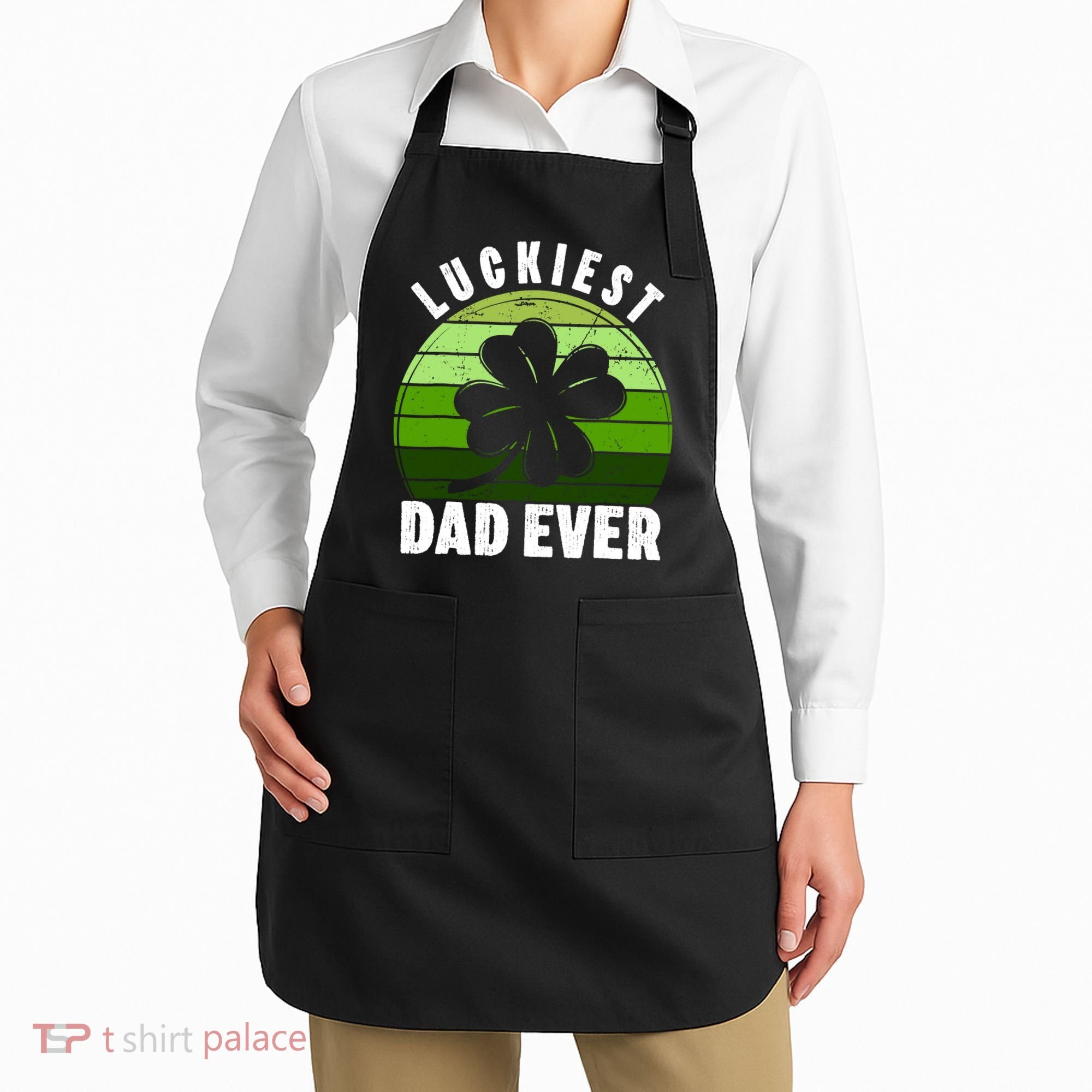Retro Luckiest Dad Ever Shamrock St Patricks Day Family Apron
