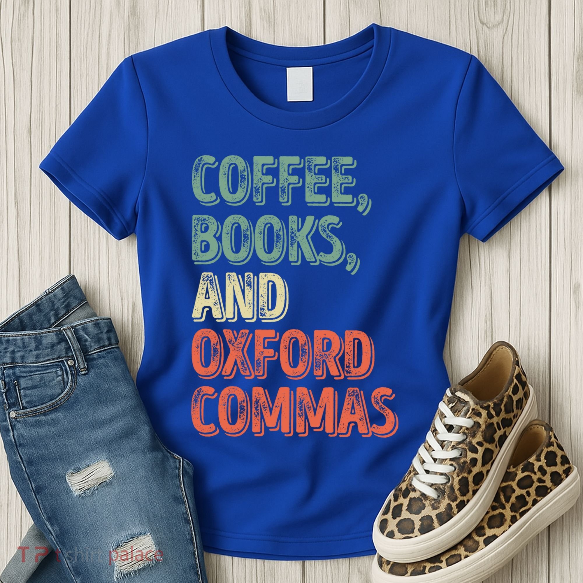 Reading Lover Reader Gift Coffee Books And Oxford Commas Cool Gift Women's T-Shirt