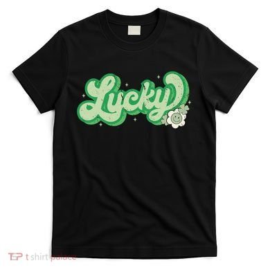 Retro Lucky St Patricks Day Irish Clover T-Shirt