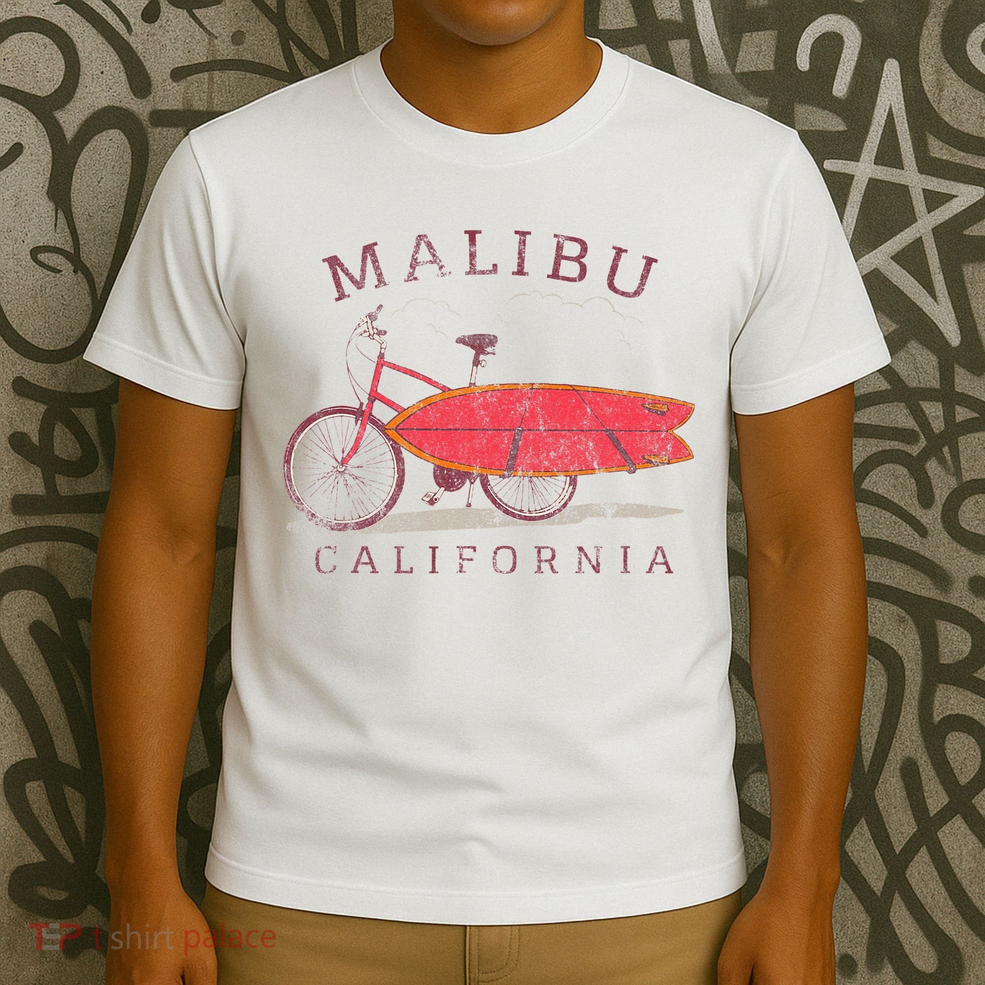 Retro Malibu California Surfing Fan Surfboard Bicycle Art T-Shirt