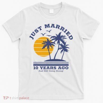 Romantic Matching Couples 10th Wedding Anniversary T-Shirt