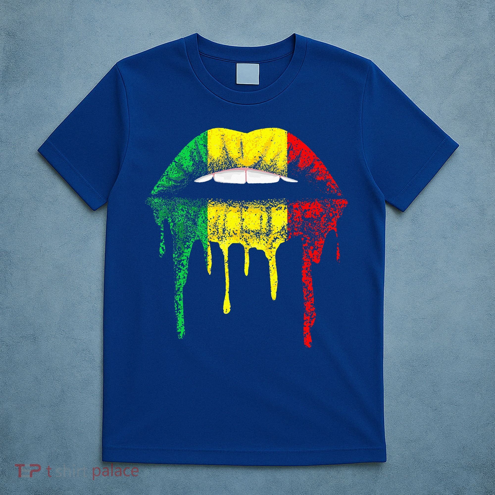 Reggae Music Jamaica Kissing Lips Flag Rastafari Rasta T-Shirt