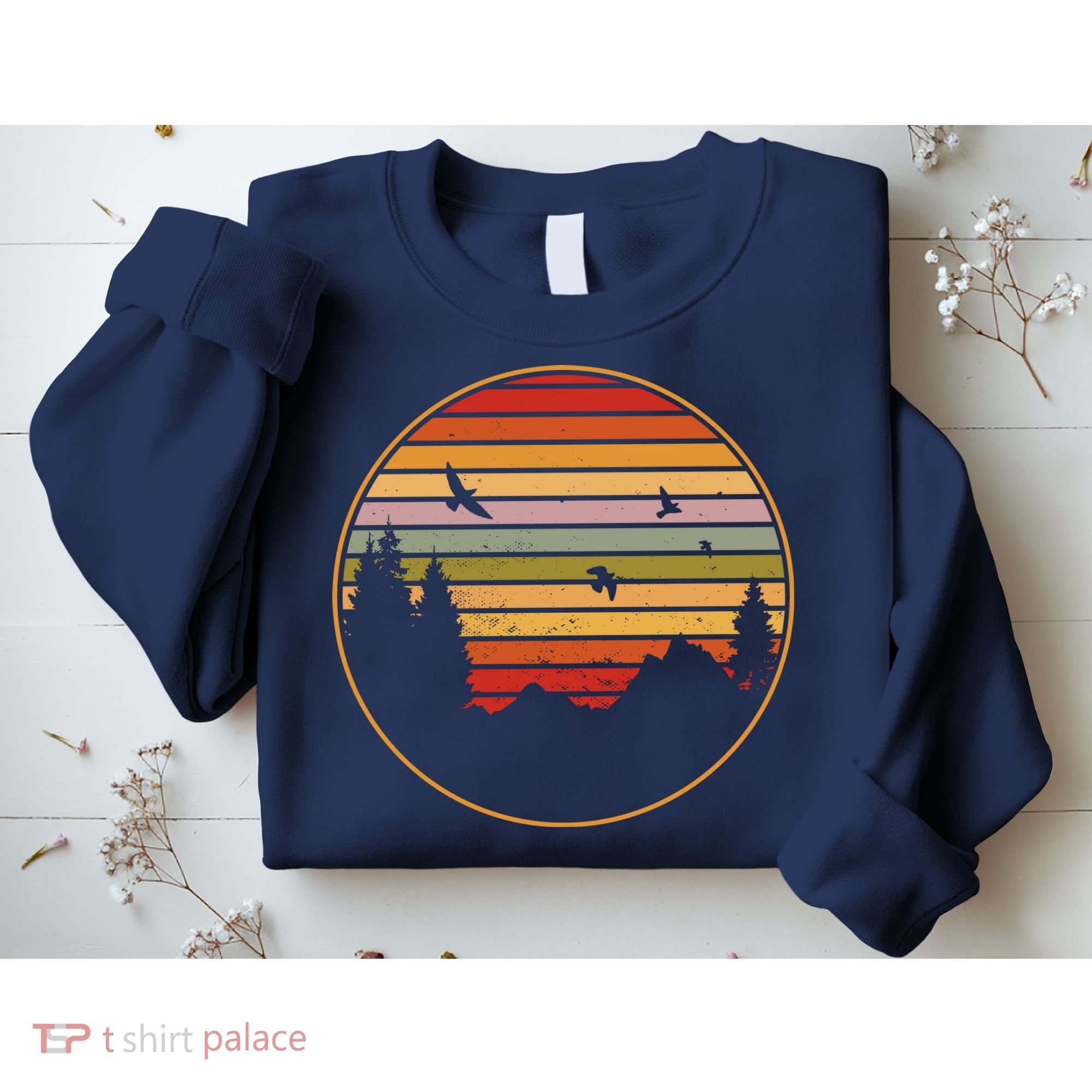 Retro Mountain Nature Sunset Sweatshirt