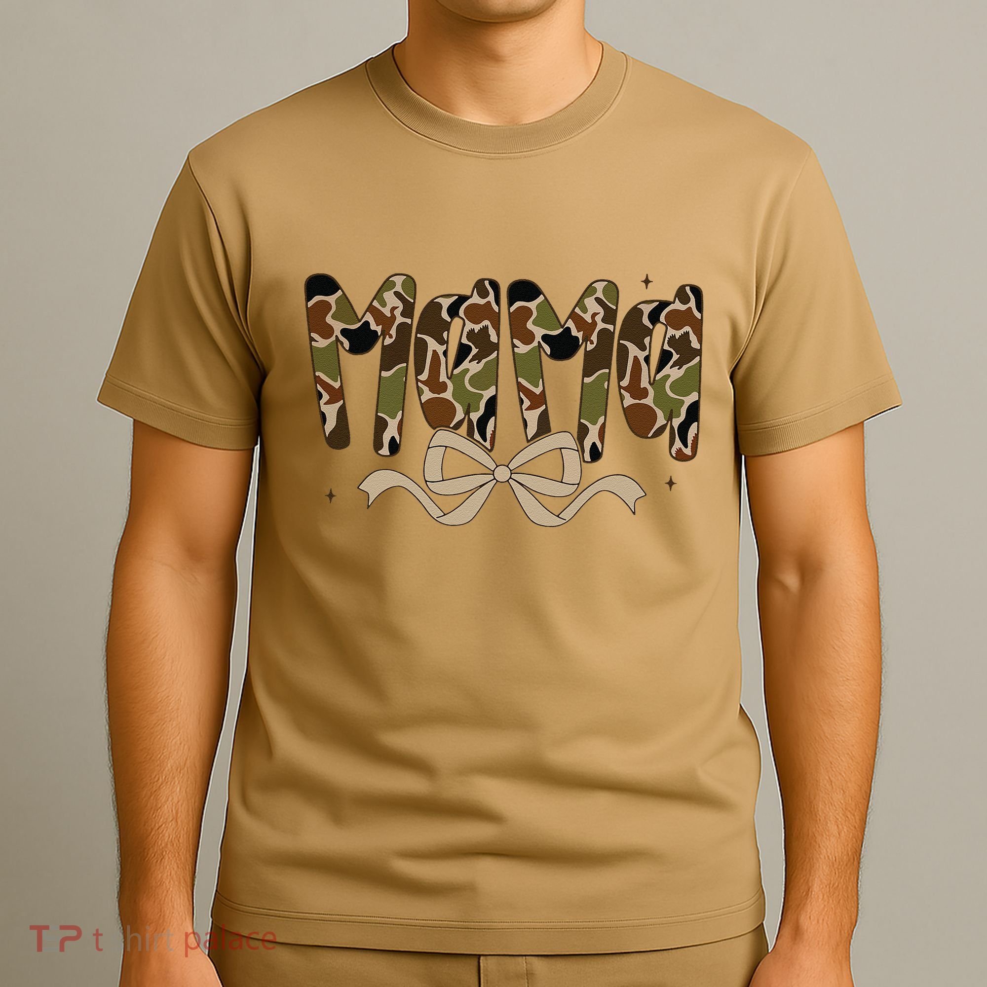 Retro Mama Preppy Duck Coquette Camo Bow Camouflage Mom T-Shirt