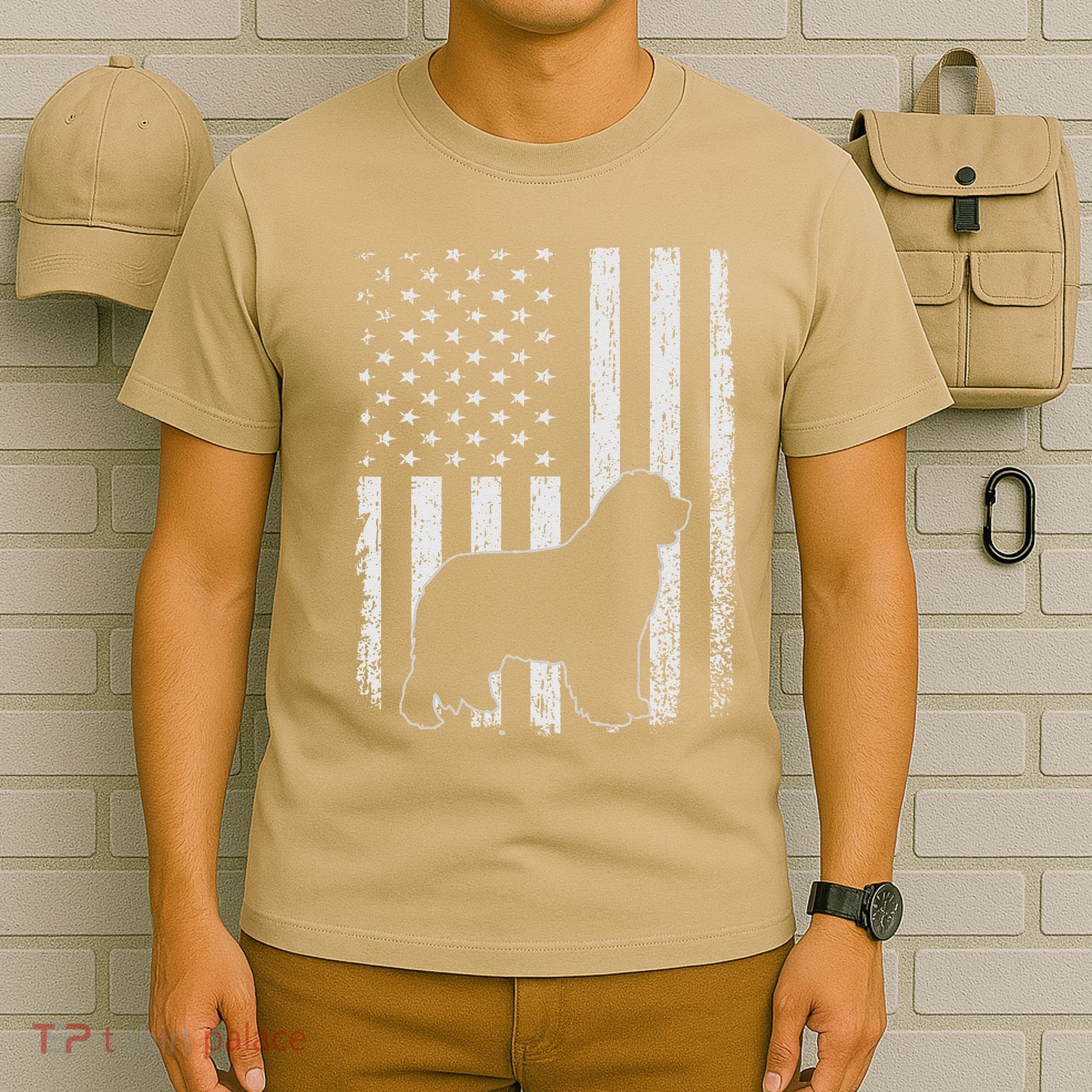Retro Newfoundland American Flag Dog Dad Dog Mom T-Shirt