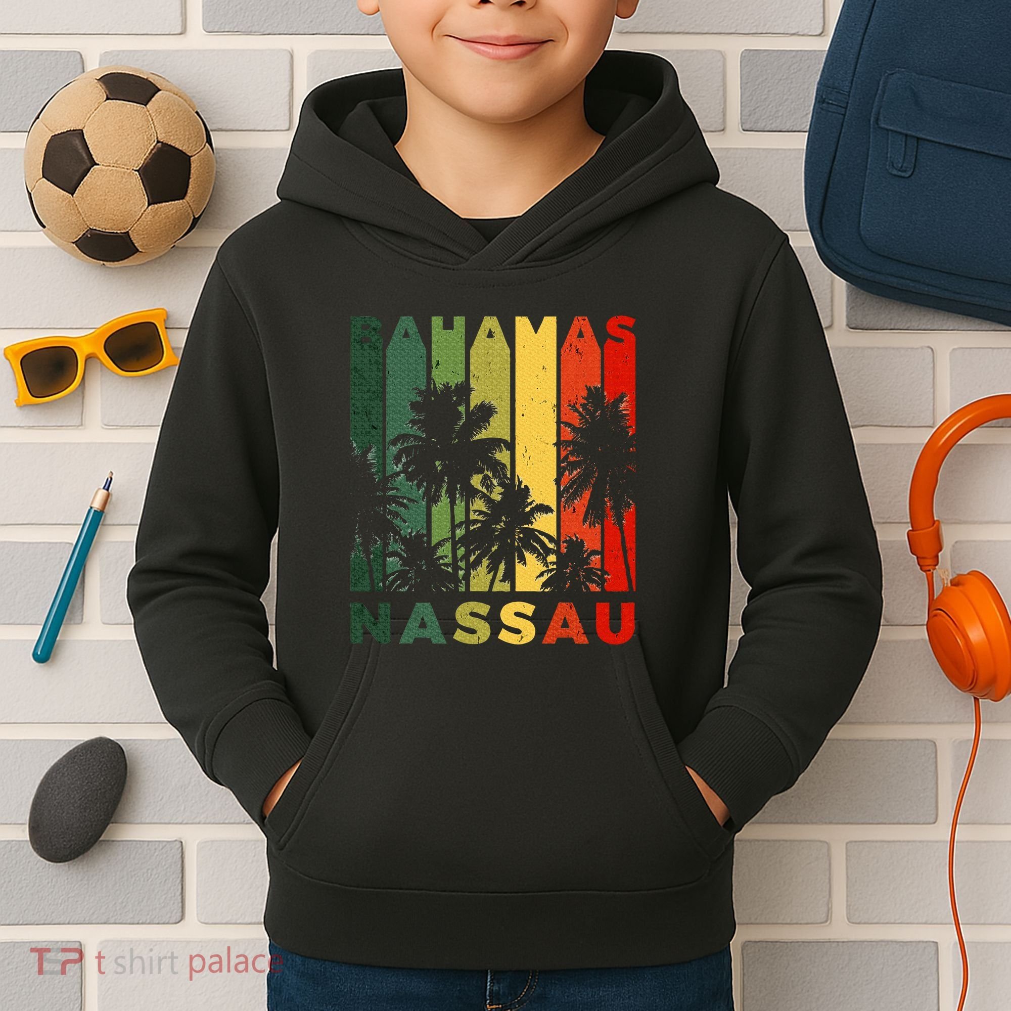Retro Nassau Bahamas Beach Fan Palm Tree Cool Souvenir Kids Hoodie
