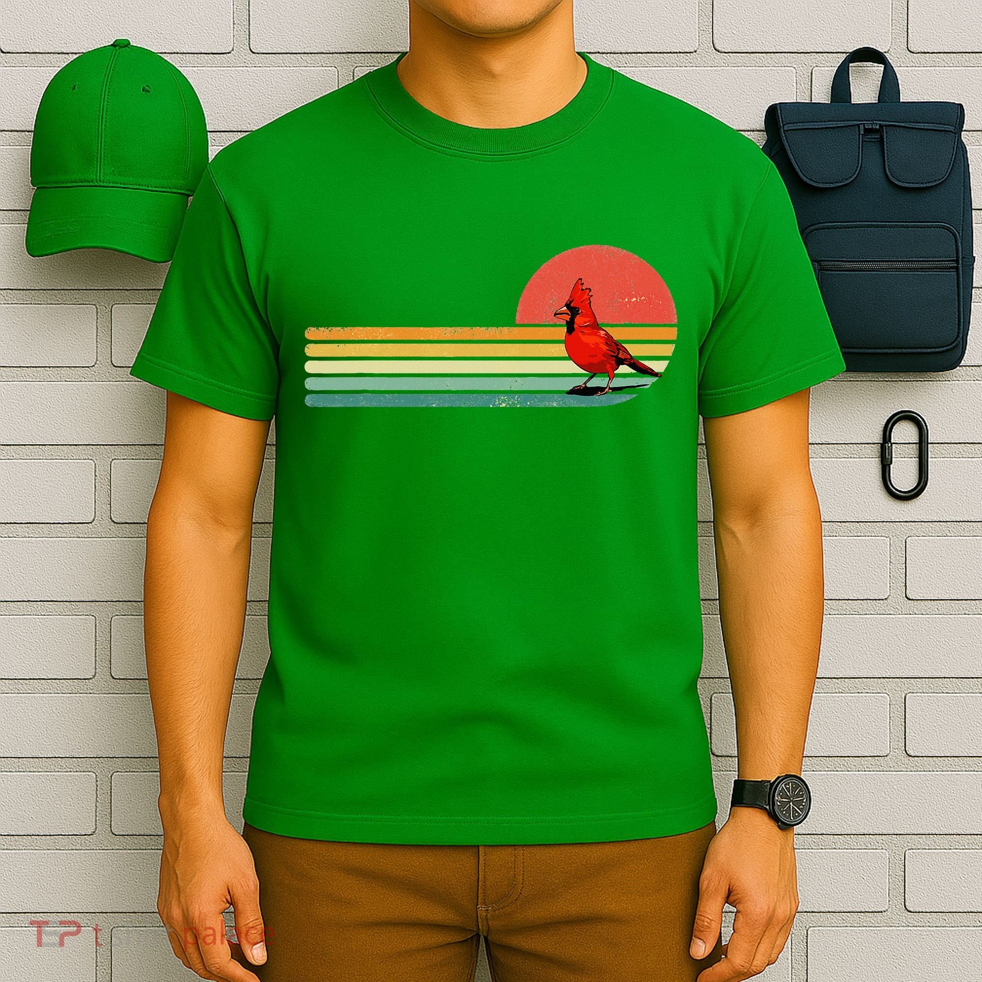 Retro Northern Cardinal Bird Animal Bird Lover T-Shirt