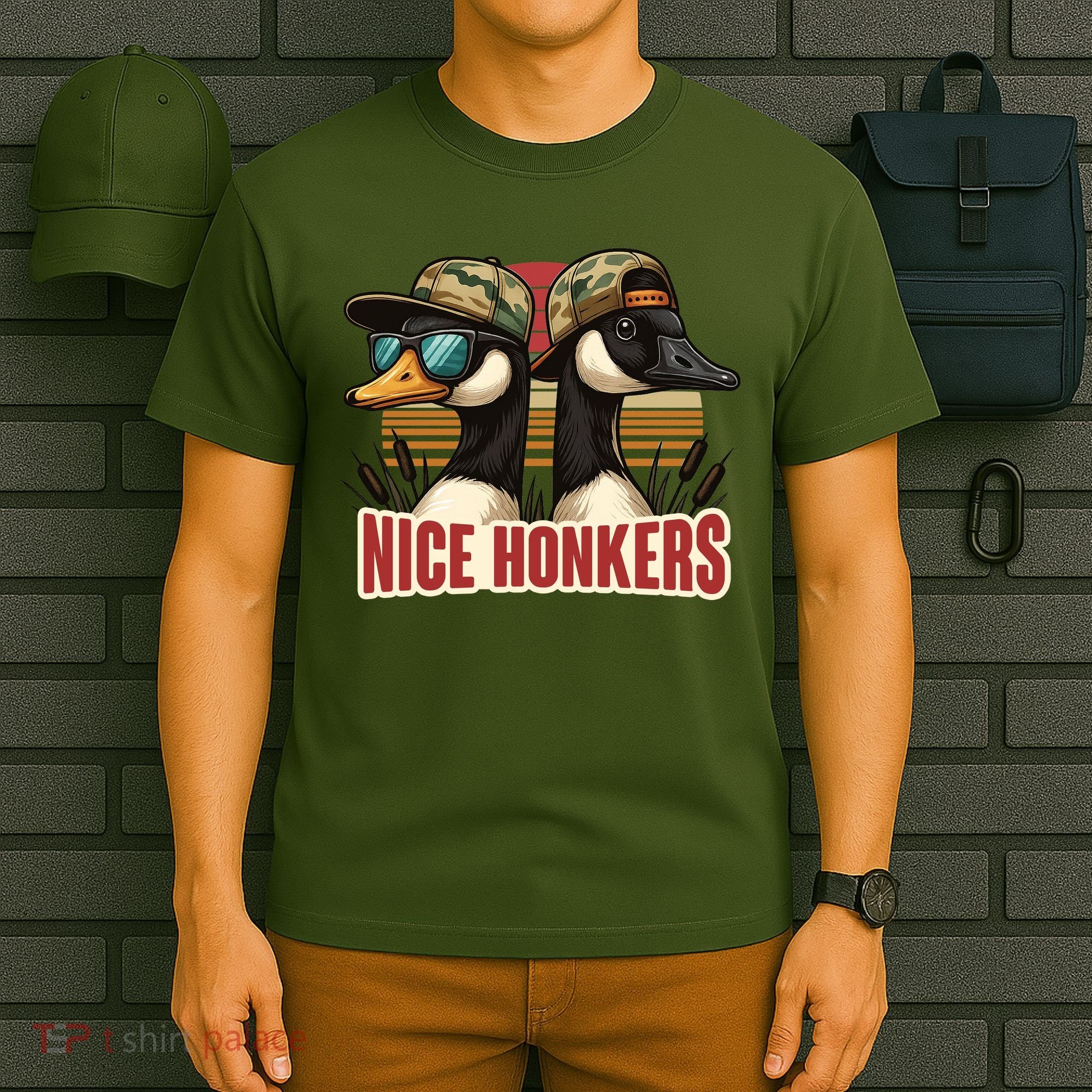 Retro Nice Honkers Fathers Day Duck Hunting T-Shirt