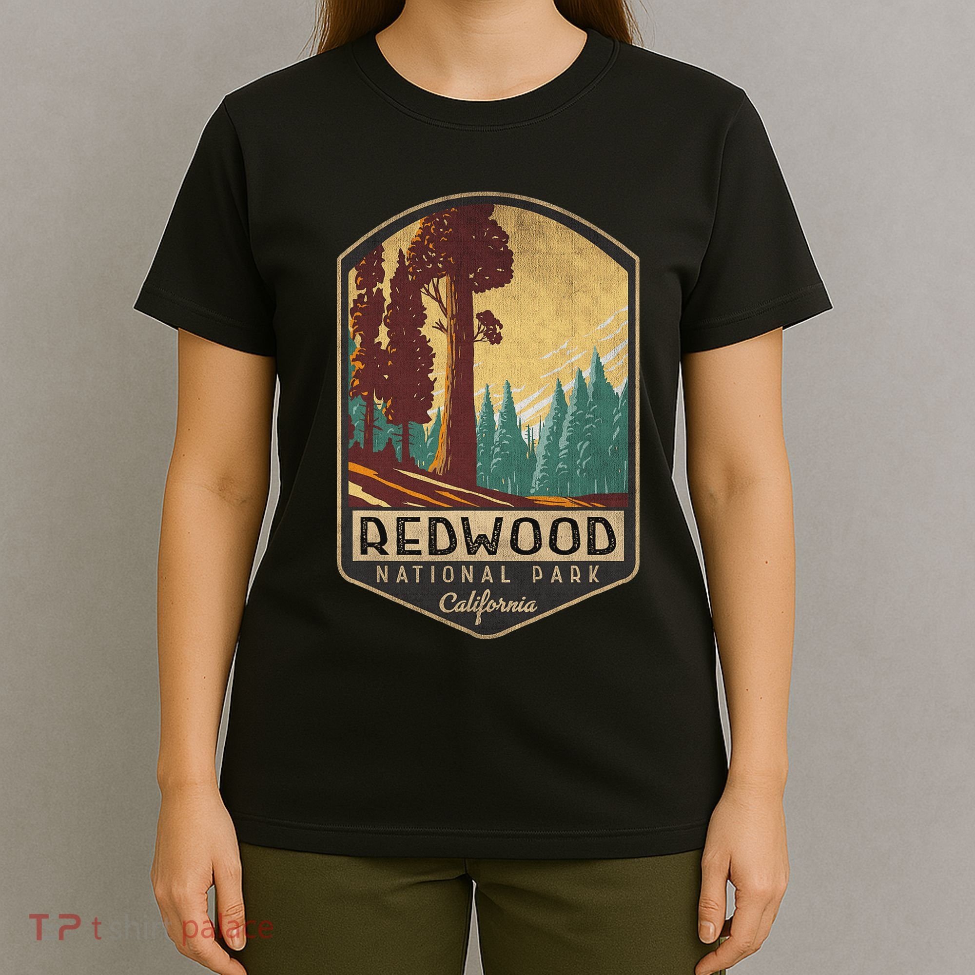Redwood National Parks California Vintage Hiking Tree Nature T-Shirt