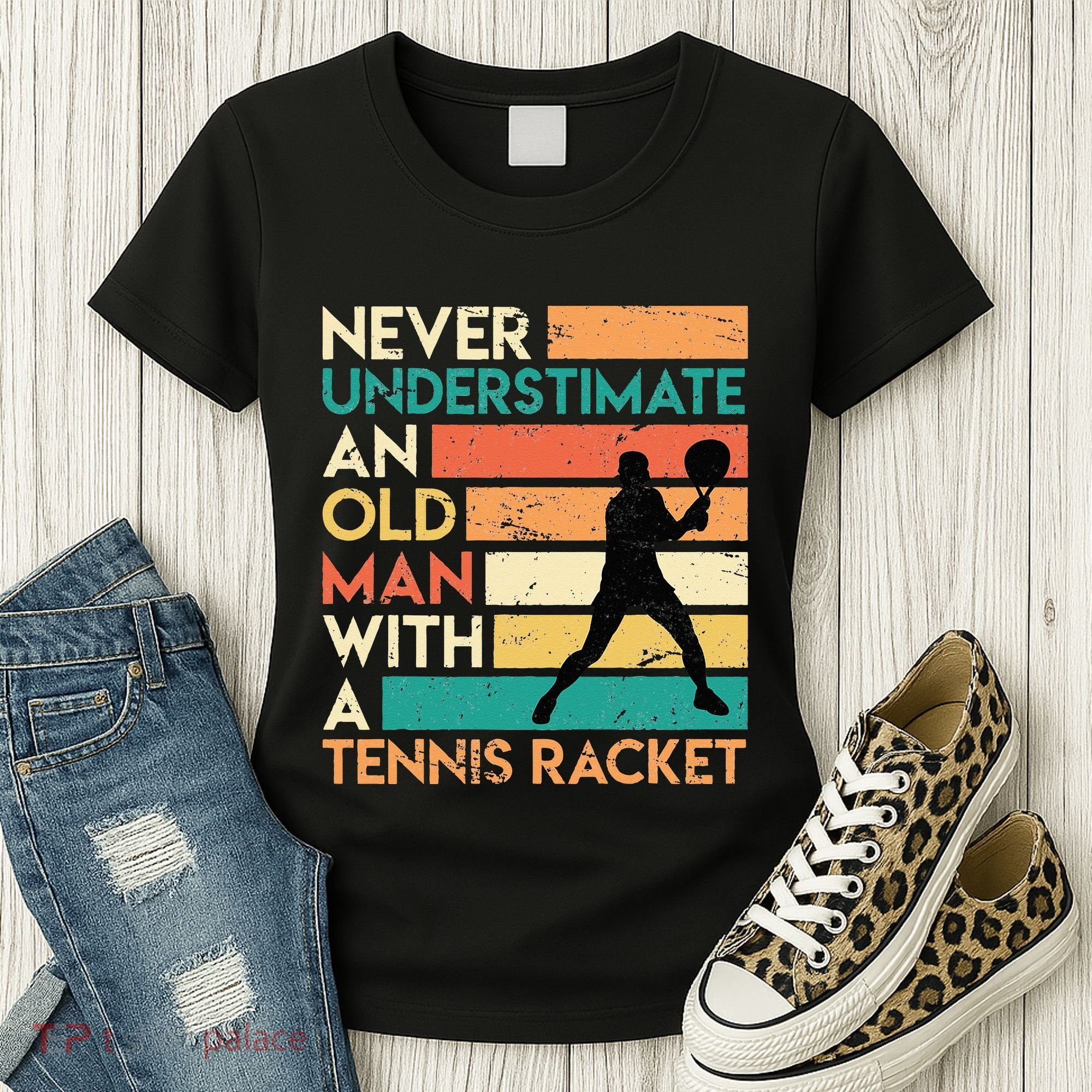 Retro Never underestimate an old man Tennis racket Women's T-Shirt