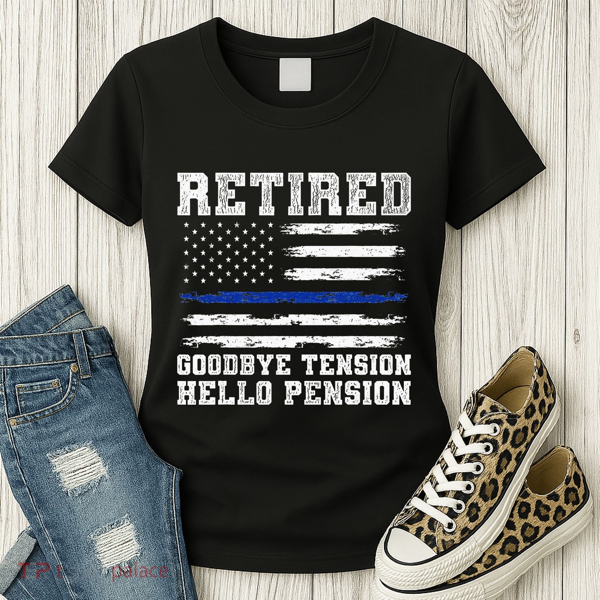 Retired Policeman Funny Sheriff Retirement Gift Police Women's T-Shirt