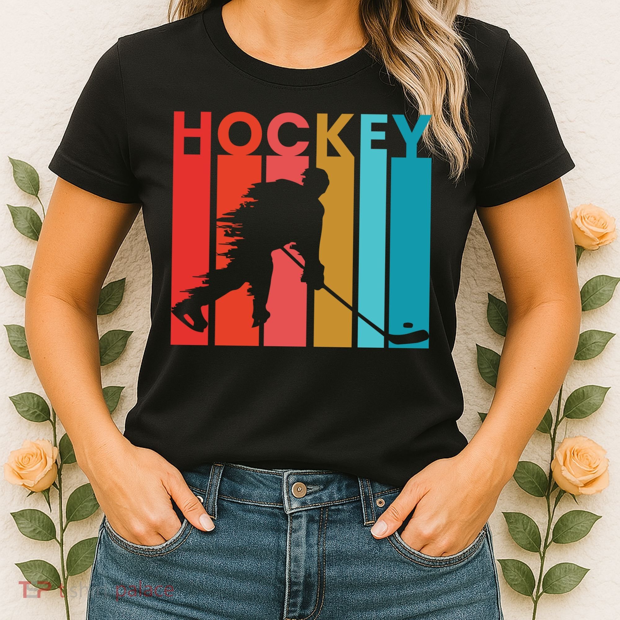 Retro Poster Hockey Lovers Women's T-Shirt
