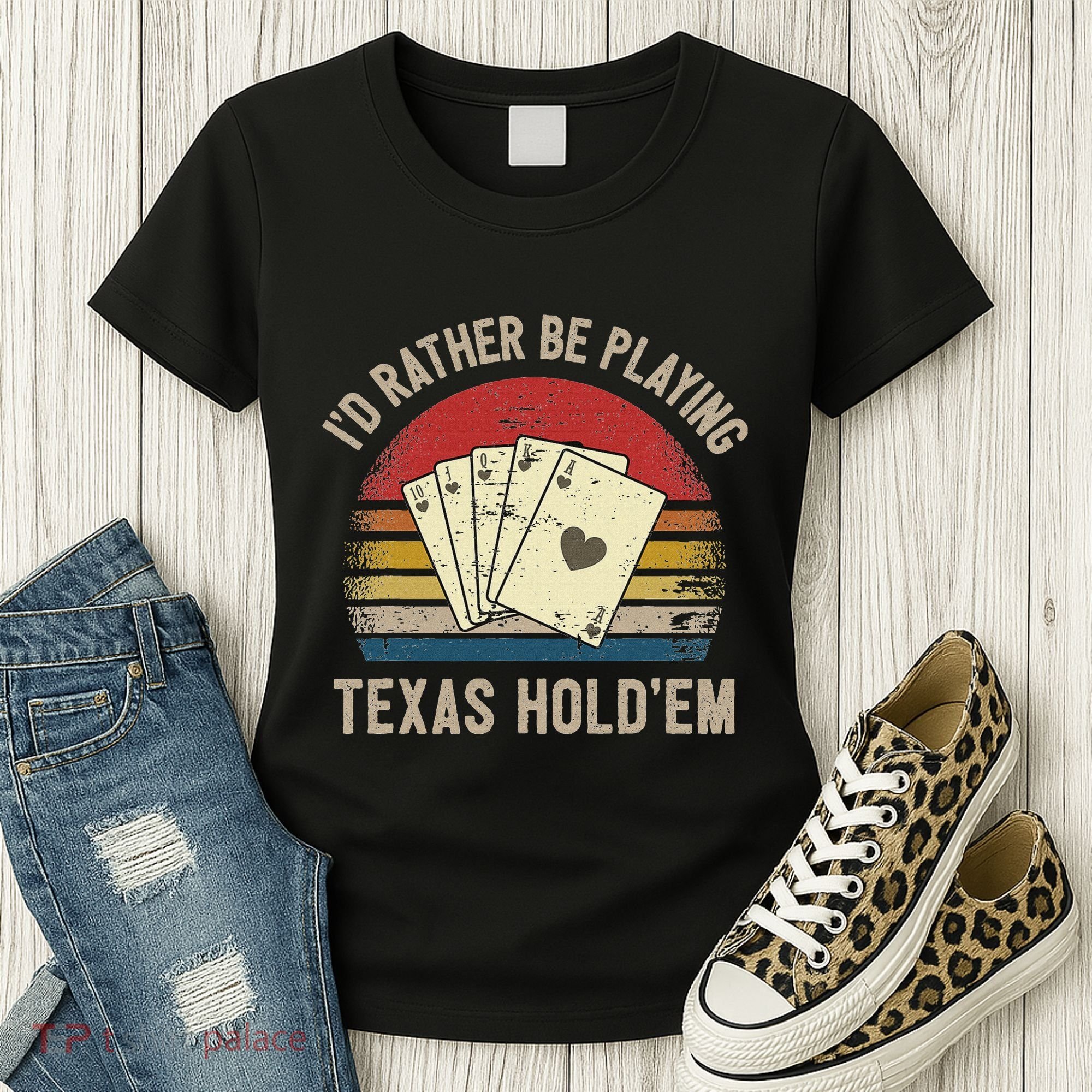 Retro Poker Player Texas HoldEm Poker Game Royal Flush Women's T-Shirt