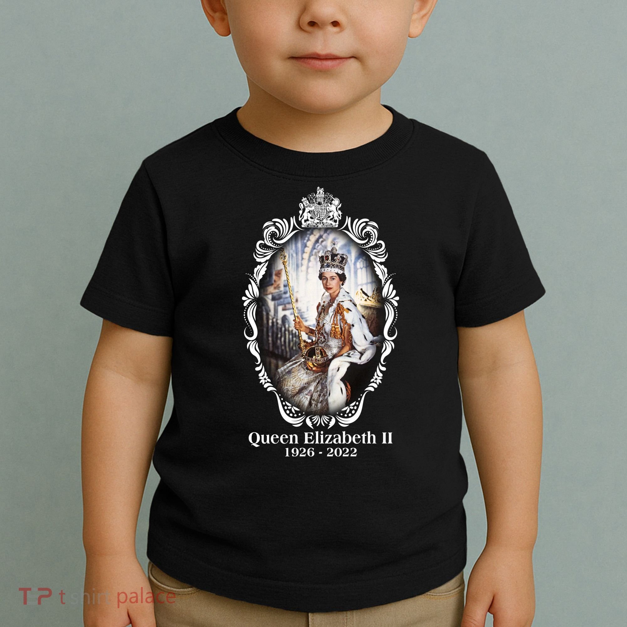 RIP Queen Elizabeth II 1926 2022 Toddler T-Shirt