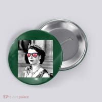 RIP Queen Elizabeth British Flag Sunglasses Button thumb 0