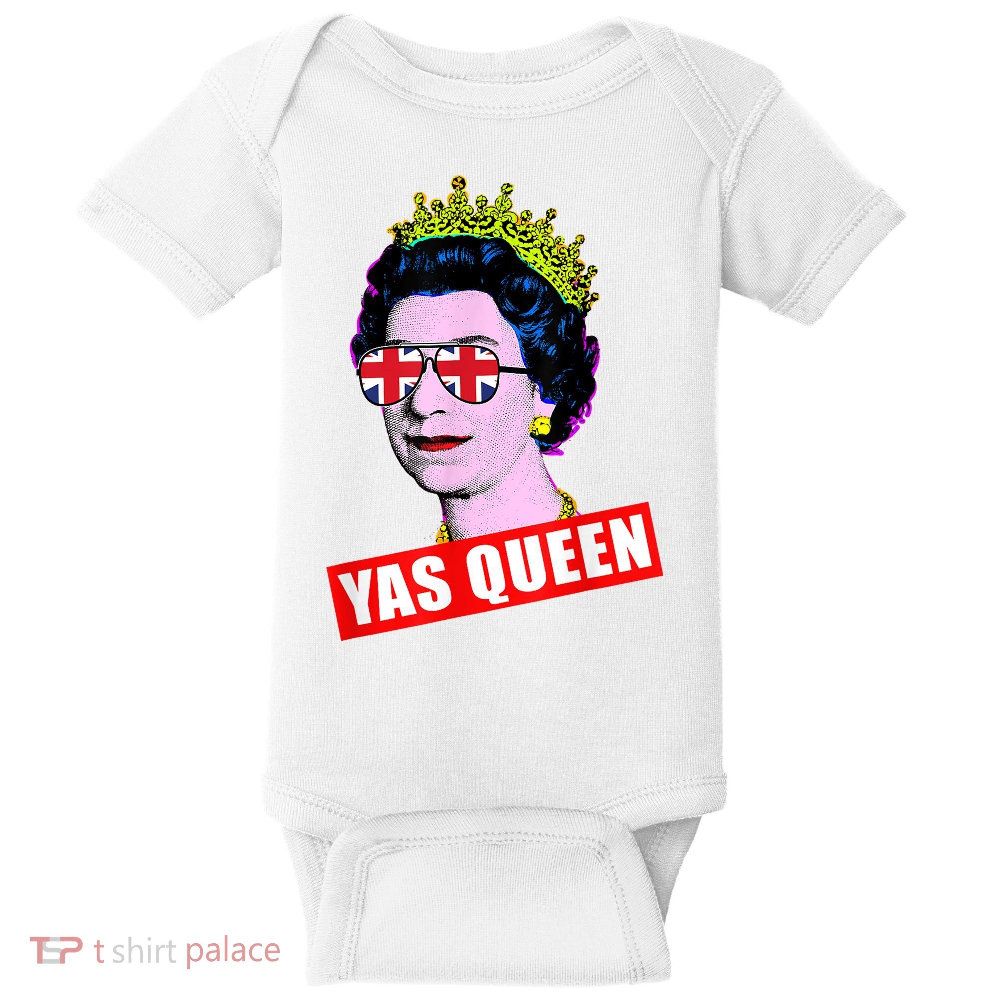 RIP Queen Elizabeth II 1926 2022 Baby Bodysuit
