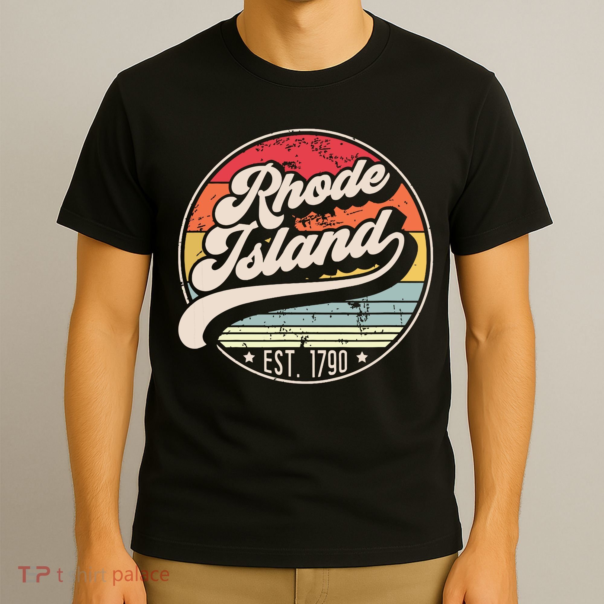 Retro Rhode Island Home State Ri Cool 70s Style Sunset T-Shirt