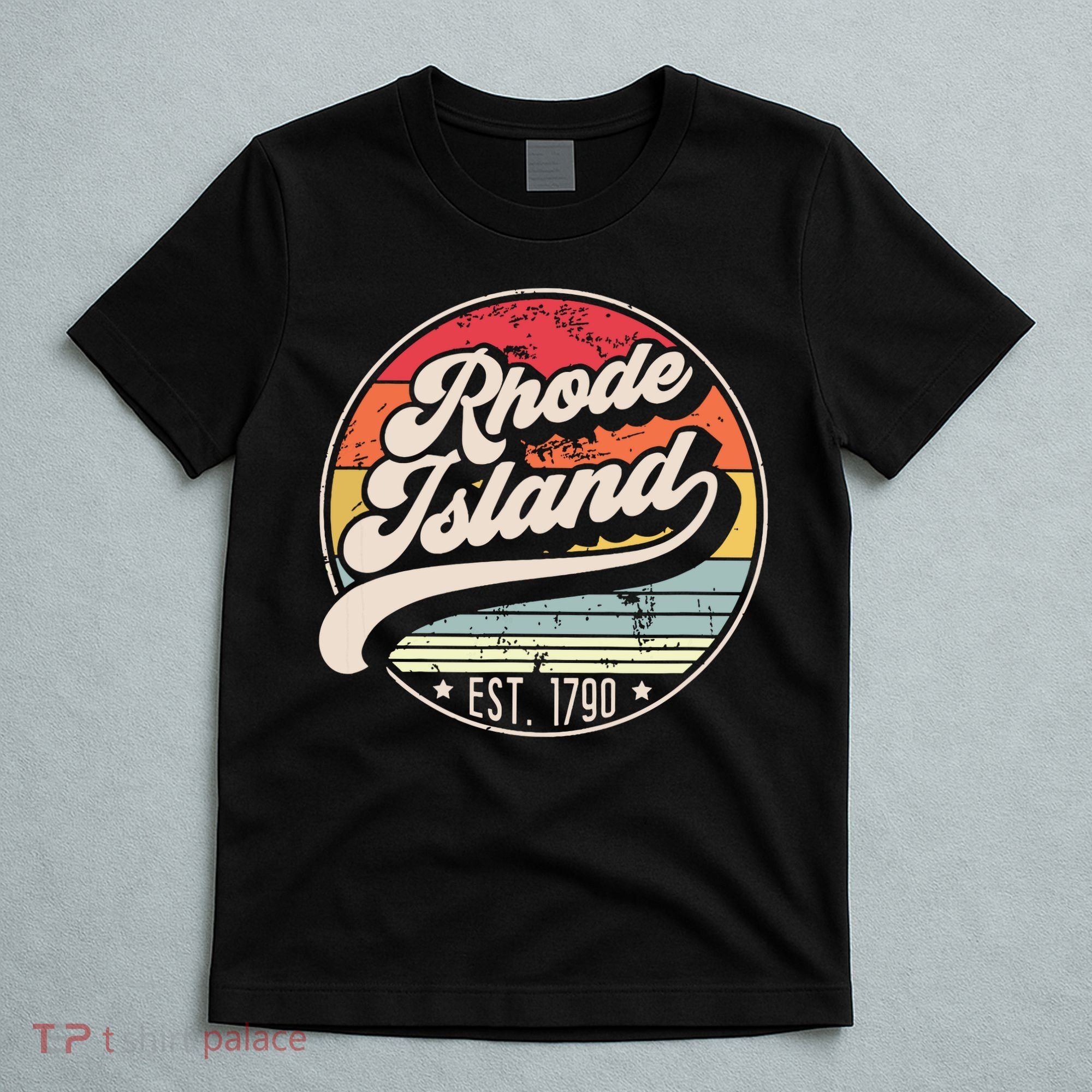 Retro Rhode Island Home State Ri Cool 70s Style Sunset T-Shirt