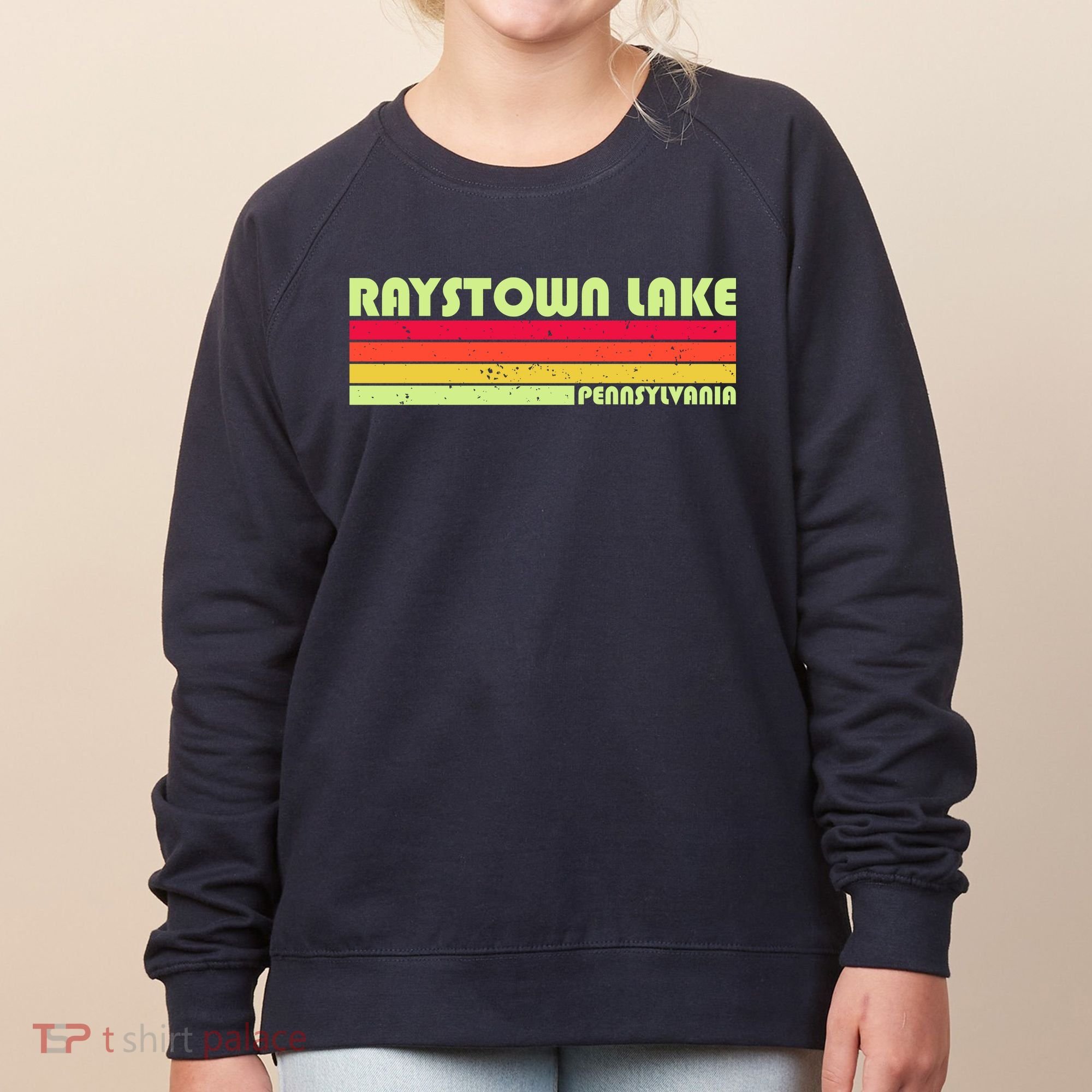 Retro Raystown Lake Pennsylvania Women's Sweatshirt