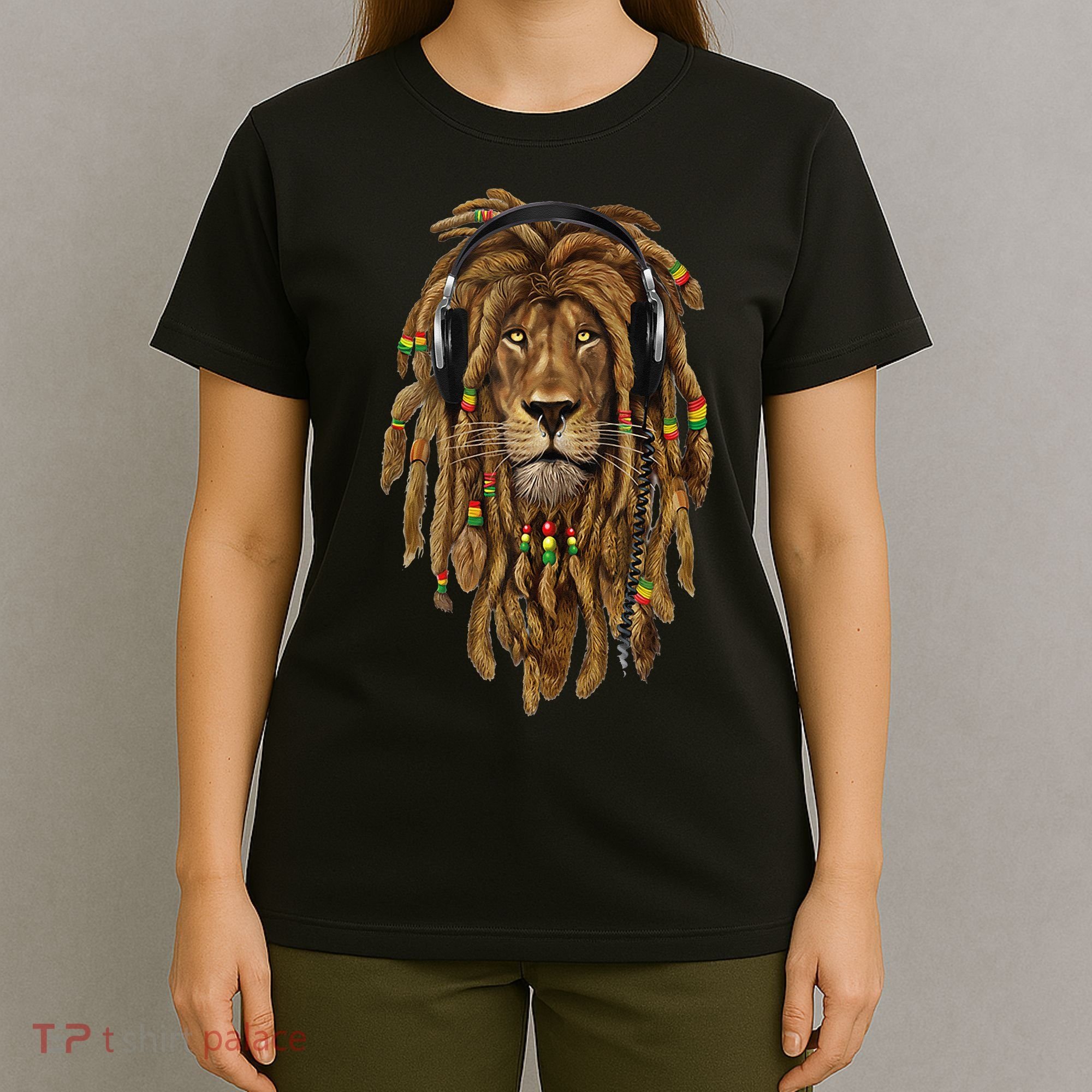 Rasta Reggae Lion Music Art For Rastafari Lover T-Shirt