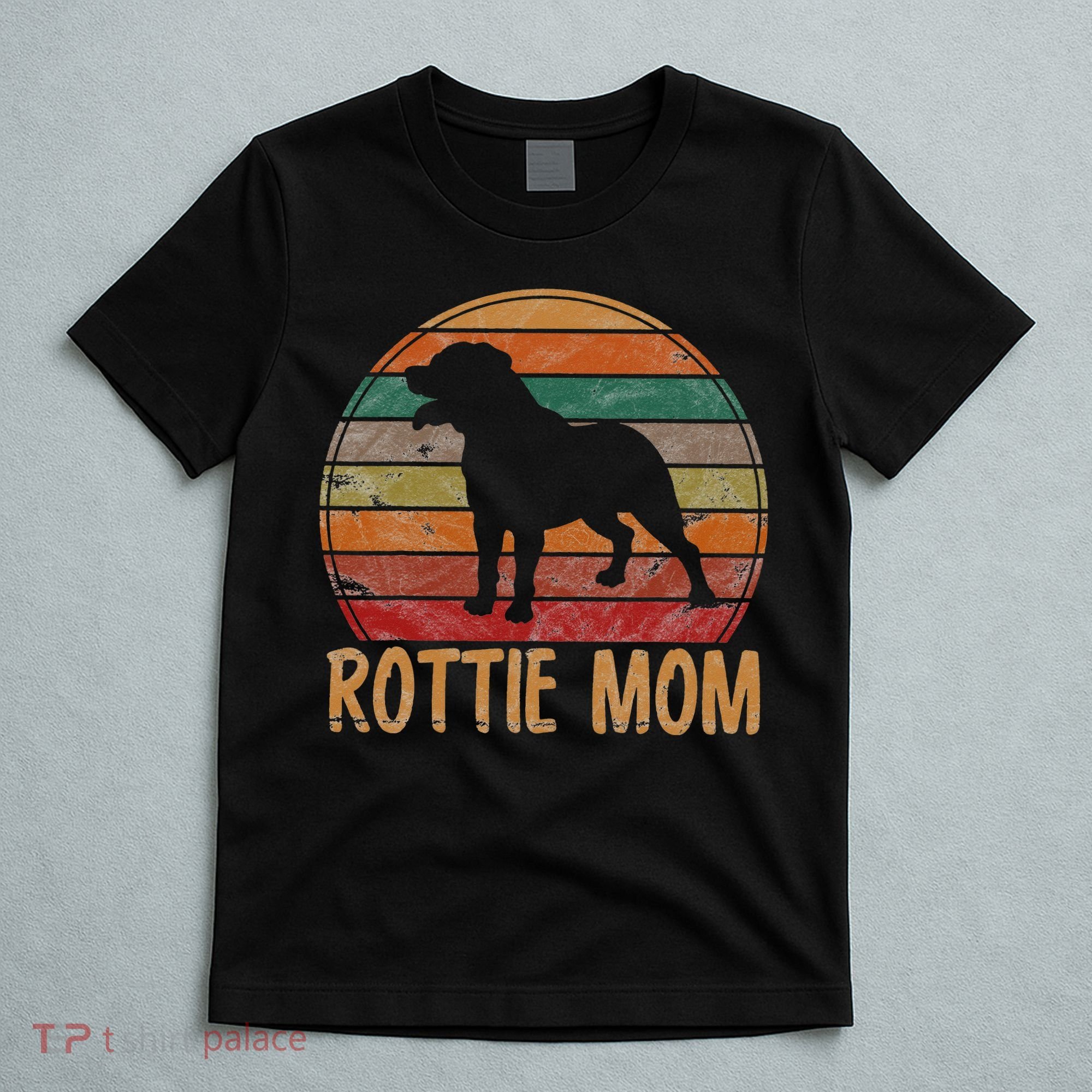 Retro Rottweiler Mom Gift Rott Dog Mother Pet Rottie Mama T-Shirt