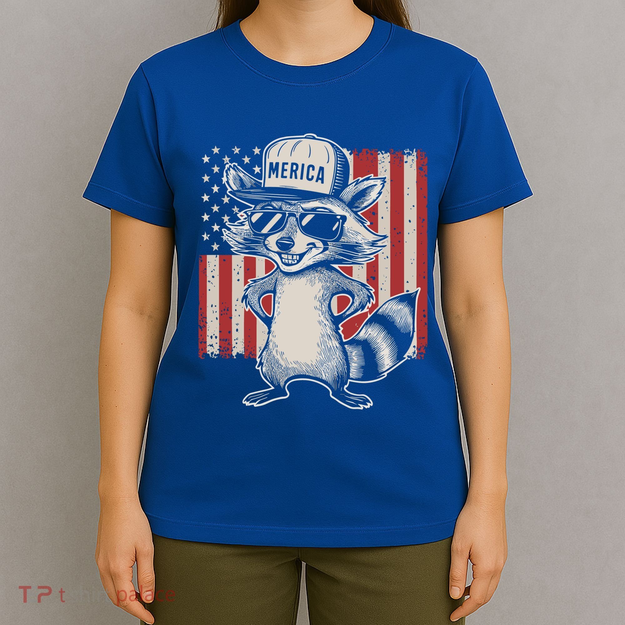 Redneck Raccoon Patriotic White Trash Party Attire Hillbilly Gift T-Shirt