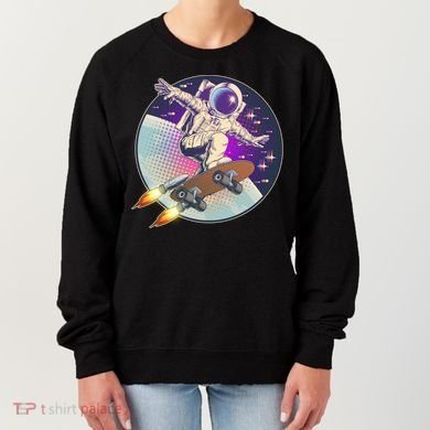 Retro Rocket Skateboarding Space Astronaut Women's Sweatshirt