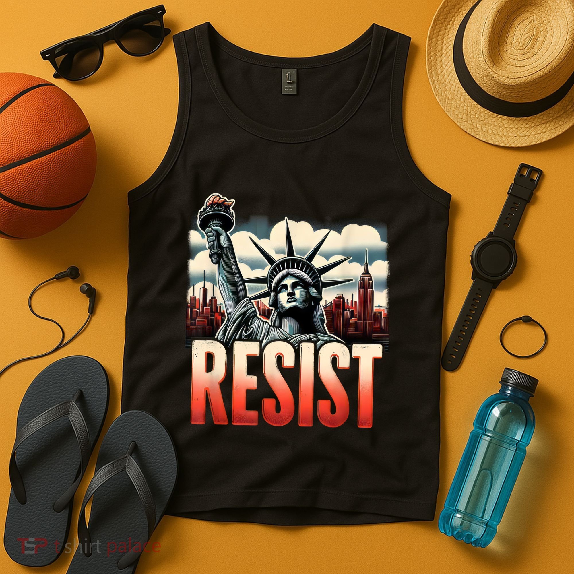 Retro Resist Statue Of Liberty Activism Freedom Protest Art  Tank Top