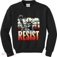 Retro Resist Statue Of Liberty Activism Freedom Protest Art  Kids Sweatshirt thumb 0