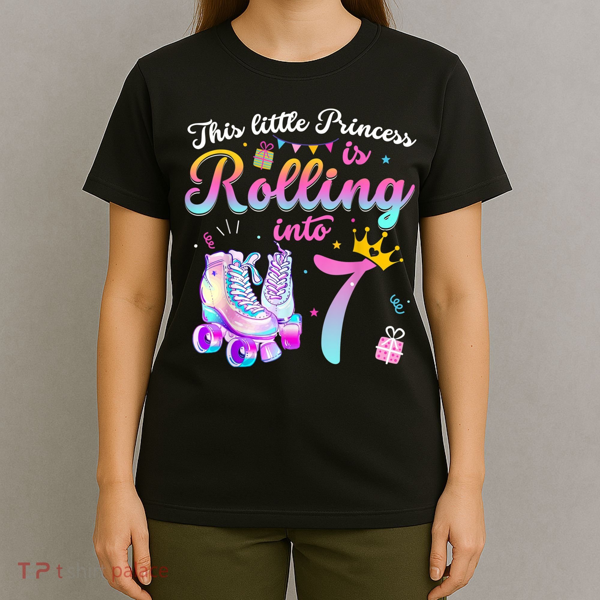 Roller Skate 7th Birthday Shirt 7 Year Old Girl Party Outfit T-Shirt