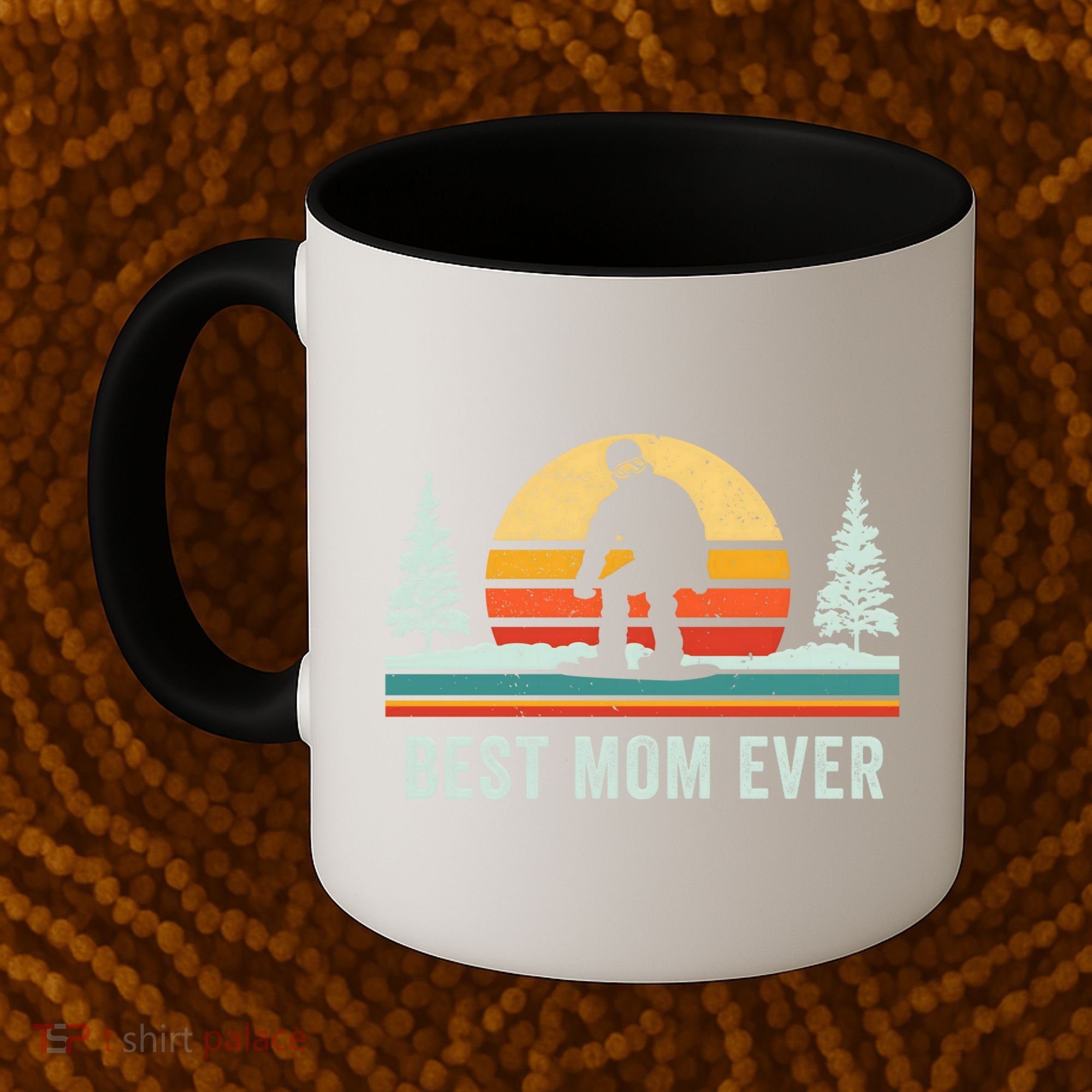 Retro Snowboarding Best Mom Ever Snowboarder Mama Snowboard Gift Coffee Mug