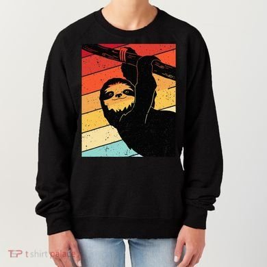 Retro Sloth Cute Sloth Lover Sloth Women's Sweatshirt