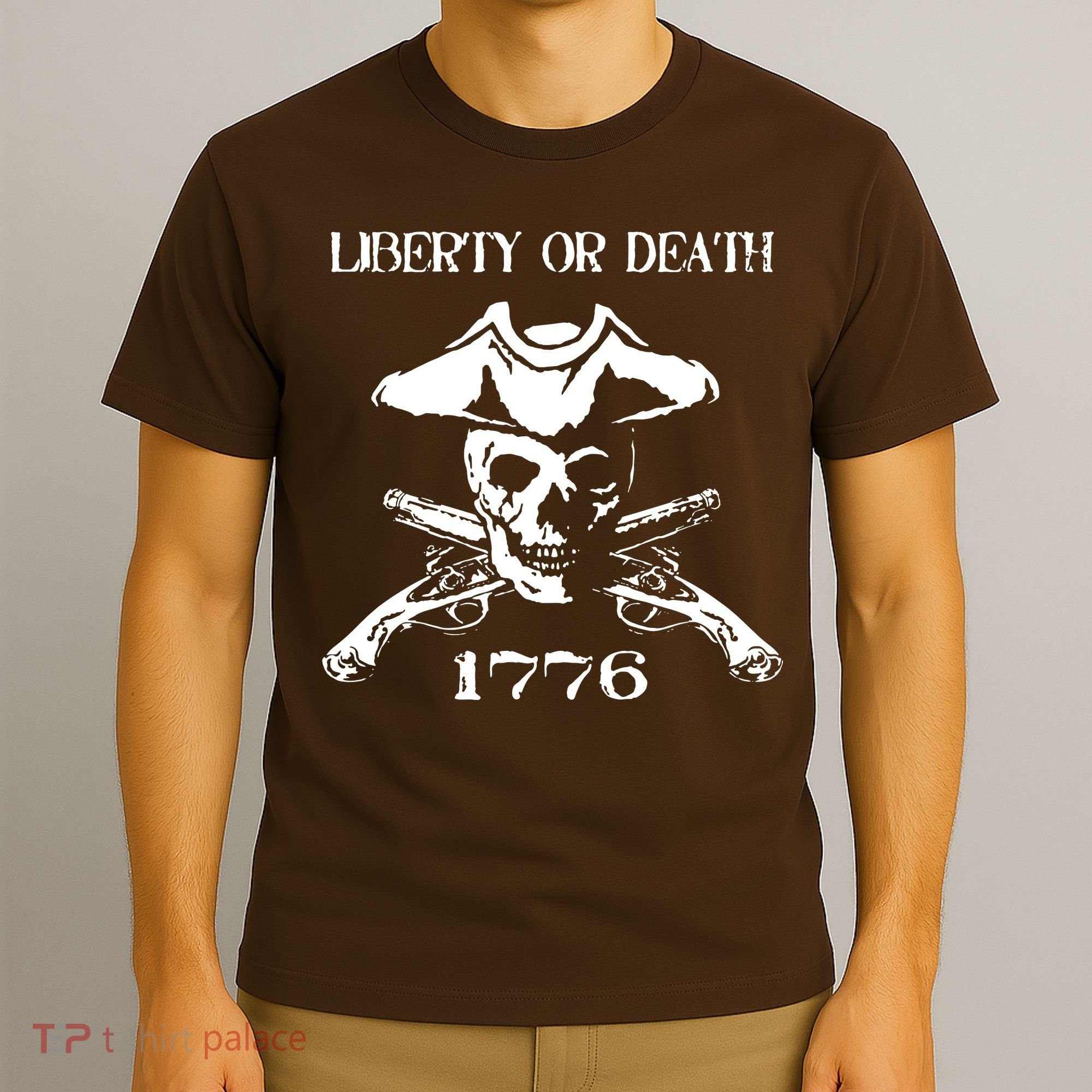 Revolutionary Skull Crossbones Flintlock Cool T-Shirt