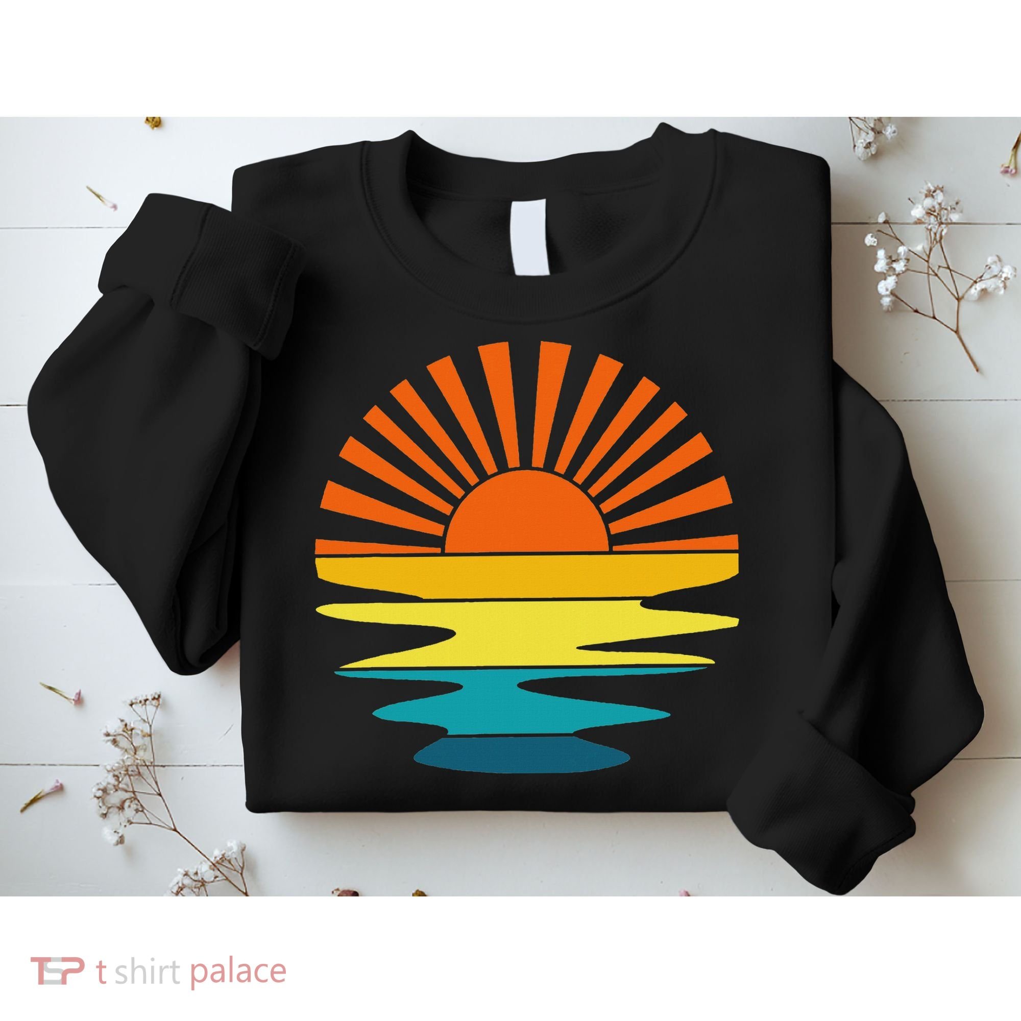 Retro Sunshine For And Women Sunset On The Beach Sweatshirt