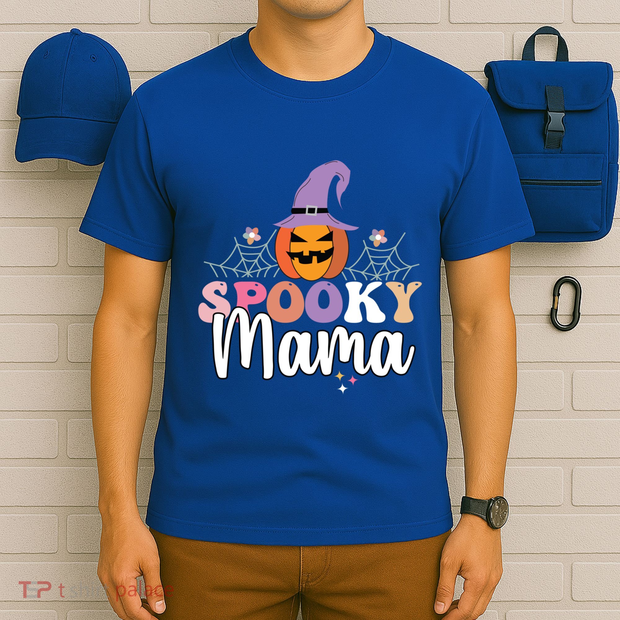 Retro Spooky Mama Graphic Gift T-Shirt