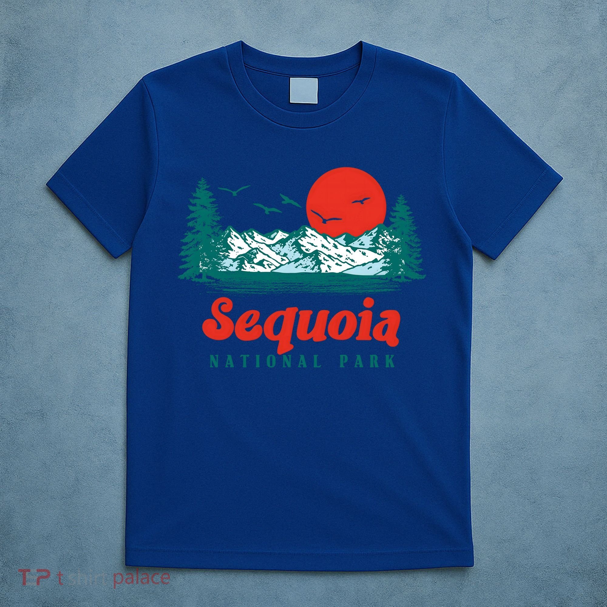 Retro Sequoia National Park Mountain Trees And Sun Graphic Gift T-Shirt